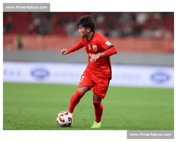 夜游上海恩怨升级！蒯纪闻放话：踢完这场再论出征资格